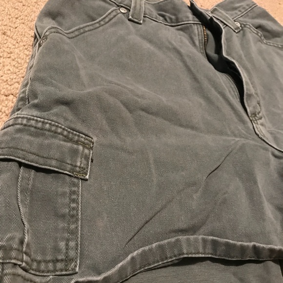 Shorts - Picture 2 of 6